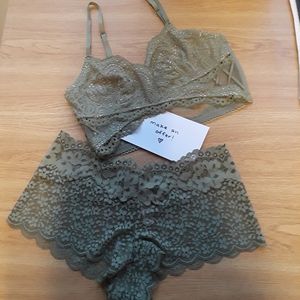 NWT Victoria's Secret Sage Set